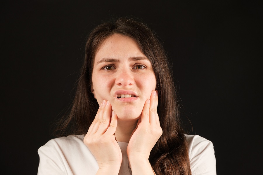 Wisdom Teeth Removal: Symptoms, Tips, & Recovery!