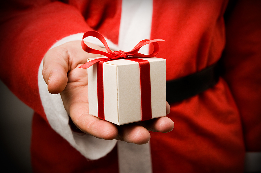 Clear Aligners Make For A Perfect Holiday Gift